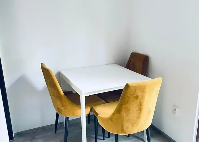 Holiday home Nr.2 Nad Jeziorem W Puszczy Zielonka Kaminsko