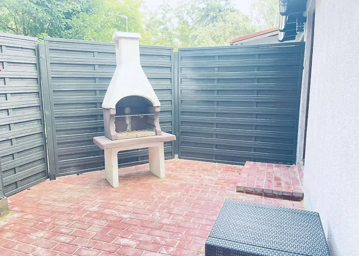 Nr.2 Nad Jeziorem W Puszczy Zielonka * Kaminsko